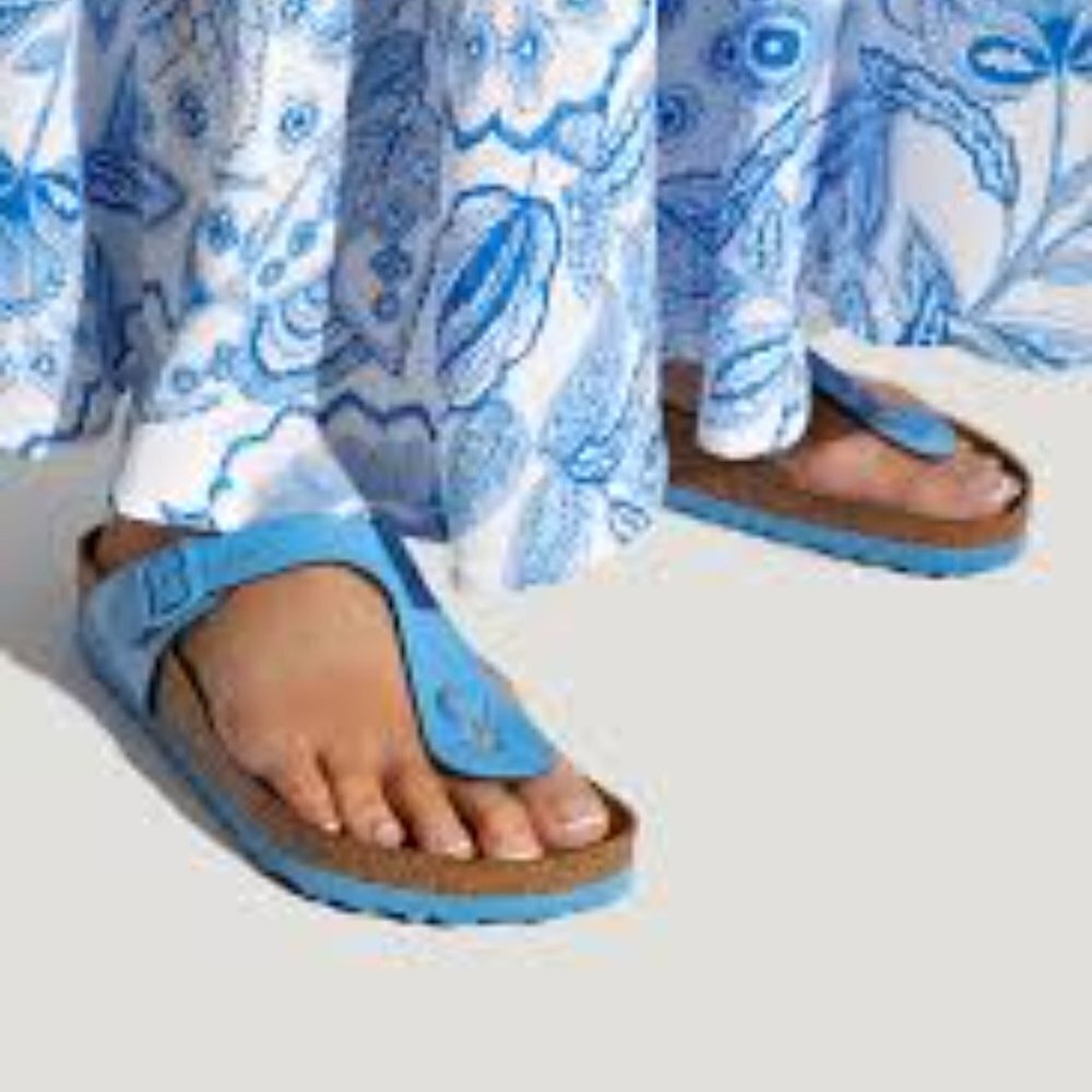 Birkenstock Gizeh Woman Shoes Size 4.5/EU35